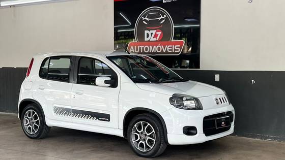 FIAT UNO 1.4 EVO SPORTING 8V FLEX 4P MANUAL FIAT UNO 1.4 EVO SPORTING 8V FLEX 4P MANUAL